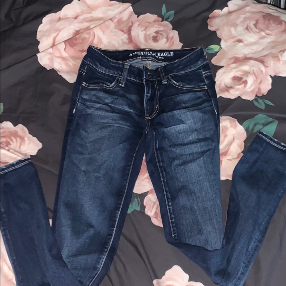 Never been worn, American Eagle dark wash jeans